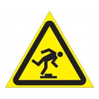 Знак наклейка W14 "Осторожно, Малозаметное препятствие" (200x200x200) ГОСТ 12,4,026-2015 EKF PROxima